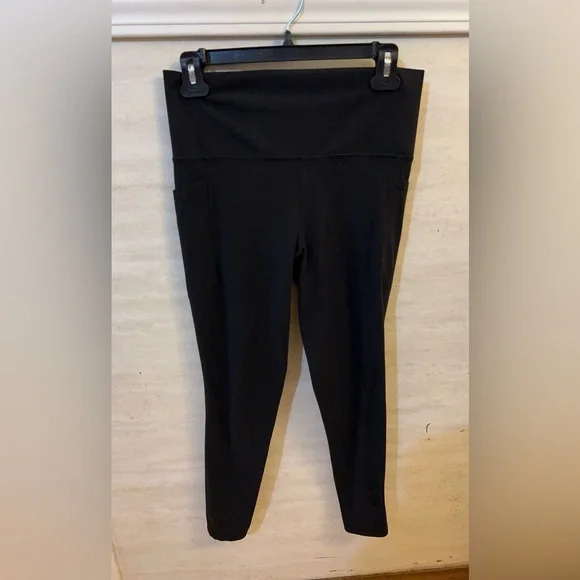 Athleta Salutation Stash Tight High Rise 7/8 Legging - Picture 2 of 10